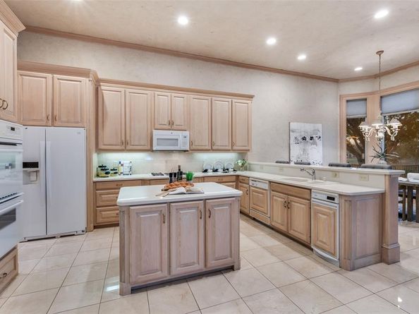 6  Mission Hills Drive , Frisco Texas 75034