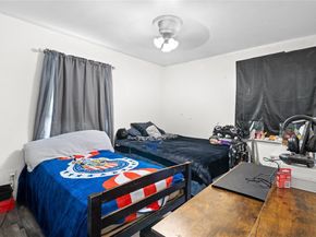 1255  Olden Street , Dallas Texas 75211