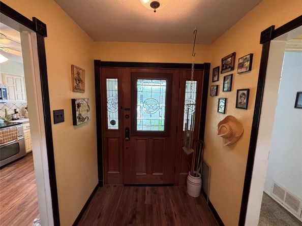 2325  Windy Drive , Garland Texas 75044