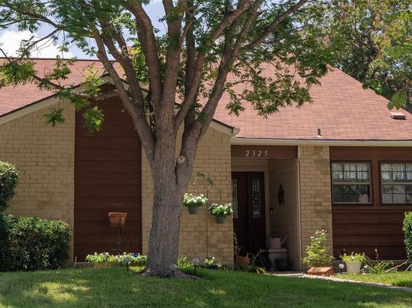 2325  Windy Drive , Garland Texas 75044