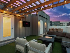 1771  Mccoy Street  401, Dallas Texas 75204