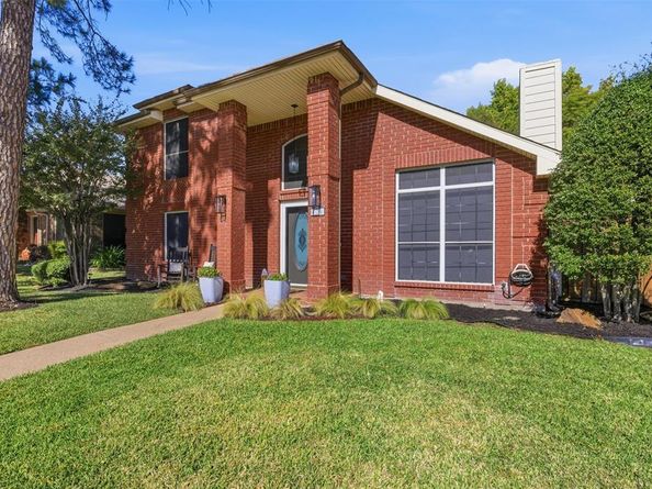 824  Stone Trail Drive , Flower Mound Texas 75028