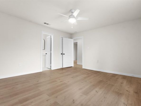 2806  28th Street , Fort Worth Texas 76106