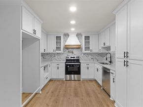 2806  28th Street , Fort Worth Texas 76106