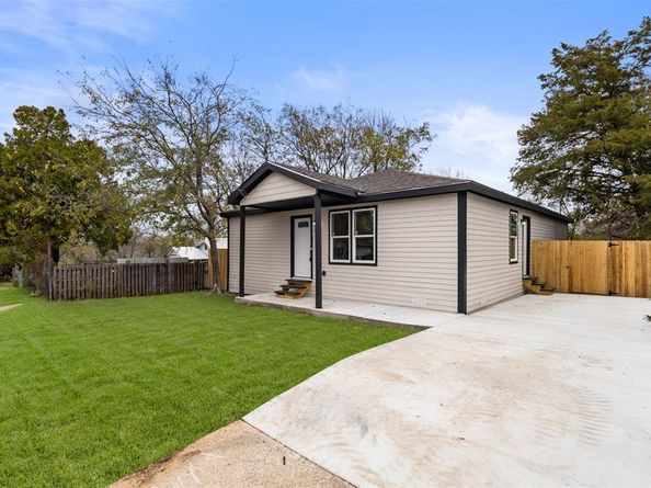 2806  28th Street , Fort Worth Texas 76106