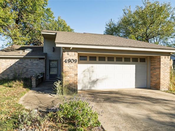 4909  Queen Court , Fort Worth Texas 76103