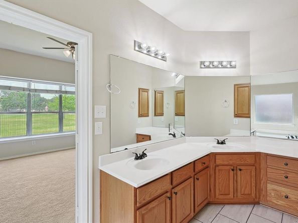 10517  Wentworth Drive , Rowlett Texas 75089