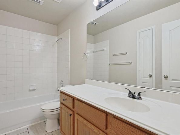 10517  Wentworth Drive , Rowlett Texas 75089