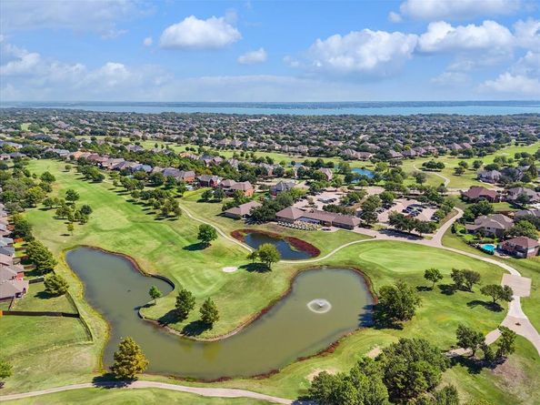 10517  Wentworth Drive , Rowlett Texas 75089