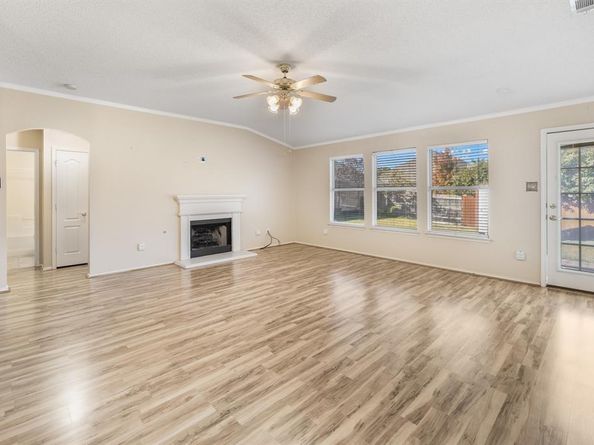 8304  Rocky Court , Fort Worth Texas 76123