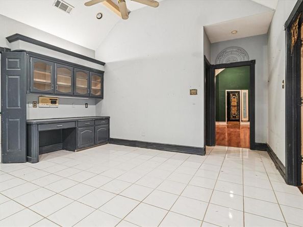 1235  Shores Boulevard , Rockwall Texas 75087