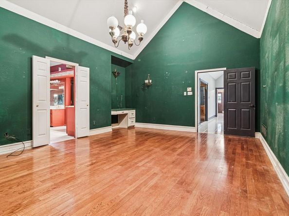 1235  Shores Boulevard , Rockwall Texas 75087