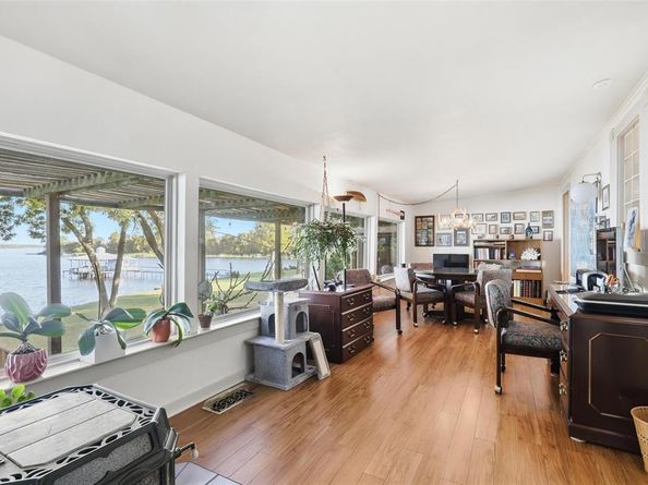 9848  Lake Haven Circle , Fort Worth Texas 76108