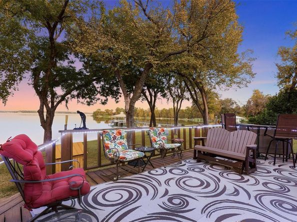 9848  Lake Haven Circle , Fort Worth Texas 76108