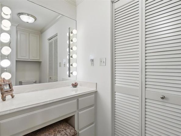 9848  Lake Haven Circle , Fort Worth Texas 76108