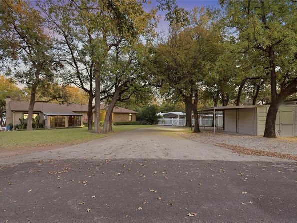 9848  Lake Haven Circle , Fort Worth Texas 76108