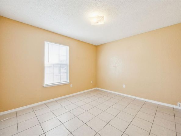 2503  Gerry Way Street , Lancaster Texas 75134