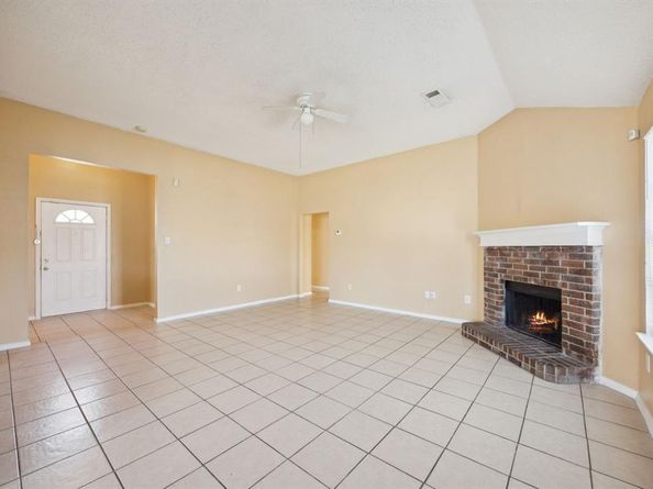 2503  Gerry Way Street , Lancaster Texas 75134