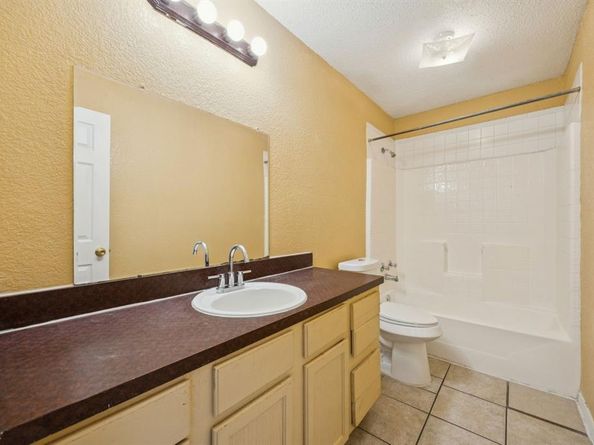 2503  Gerry Way Street , Lancaster Texas 75134