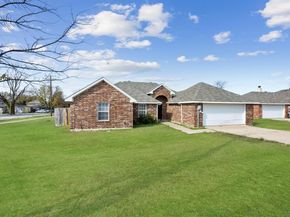 2503  Gerry Way Street , Lancaster Texas 75134