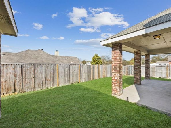 2503  Gerry Way Street , Lancaster Texas 75134