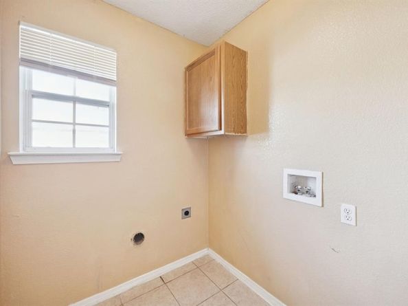 2503  Gerry Way Street , Lancaster Texas 75134