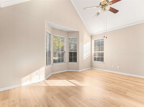 111  Midcrest Drive , Irving Texas 75063