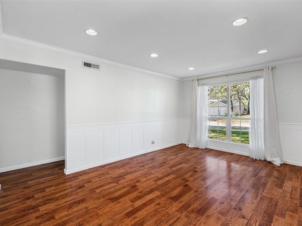 49  Coffee Tavern Road , Bedford Texas 76022