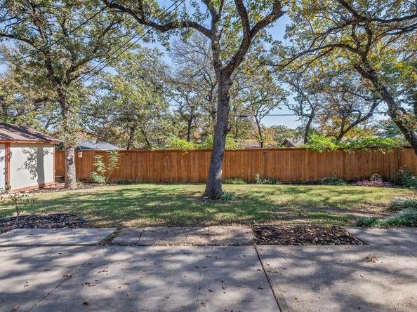 49  Coffee Tavern Road , Bedford Texas 76022