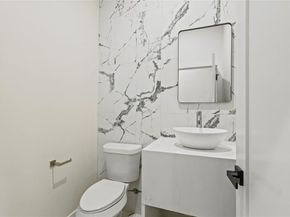 2825  Dorris Street , Dallas Texas 75215