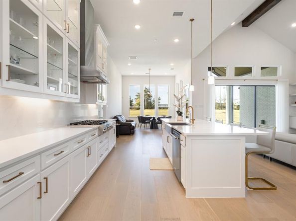 249  Vidrio Drive , Sunnyvale Texas 75182