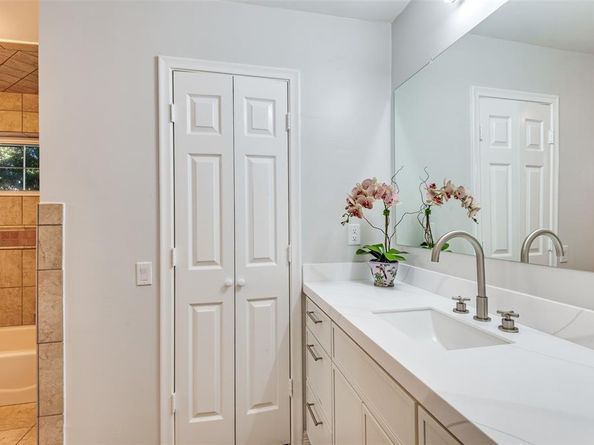 3005 E Cortez Court , Irving Texas 75062