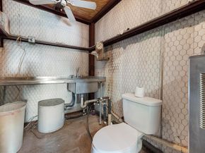 3641  Lucy Trimble Road , Burleson Texas 76028