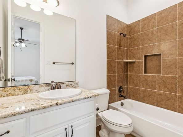 921  Escalante Trail , Prosper Texas 75078