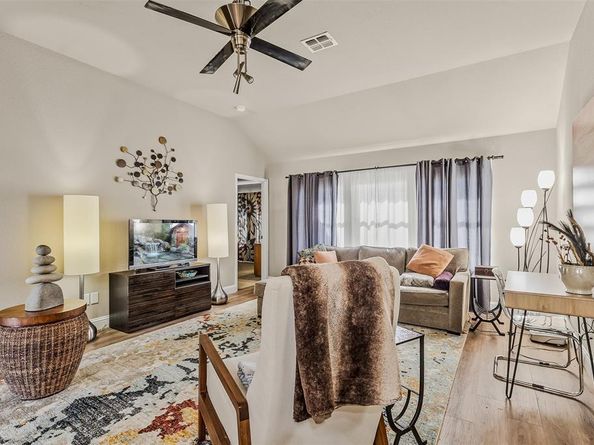 325  Hawthorn Drive , Fate Texas 75087