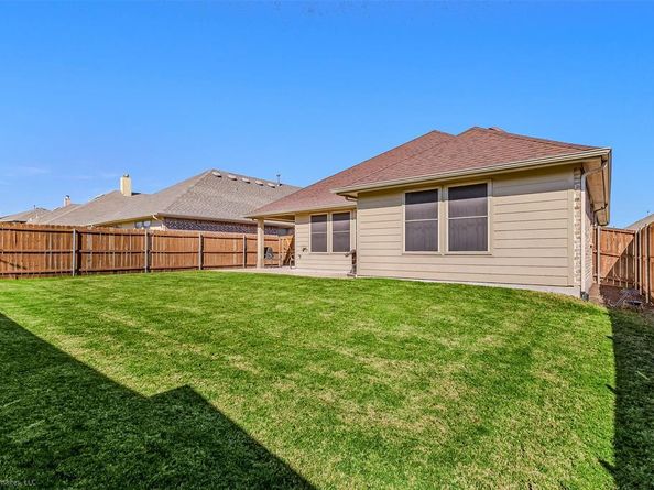 325  Hawthorn Drive , Fate Texas 75087