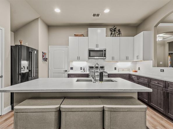 325  Hawthorn Drive , Fate Texas 75087