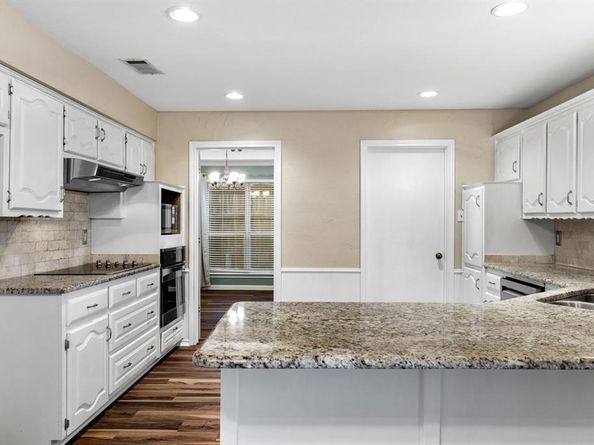 1509  Woodoak Drive , Richardson Texas 75082