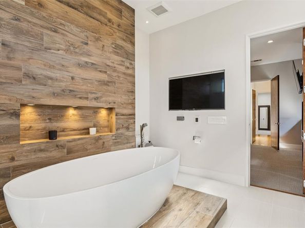 4420  Holland Avenue  A, Dallas Texas 75219