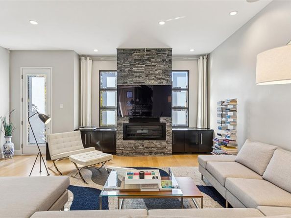 4420  Holland Avenue  A, Dallas Texas 75219