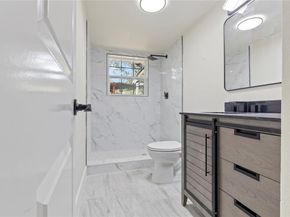 706  Commerce Street , Euless Texas 76040