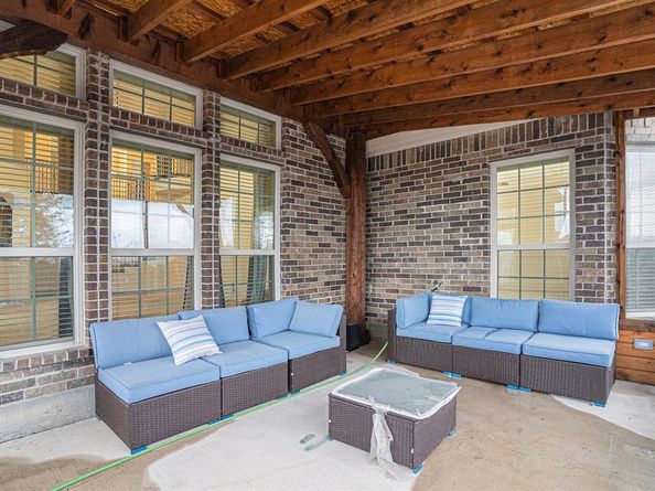 6132  Falls Lake Road , Fort Worth Texas 76179