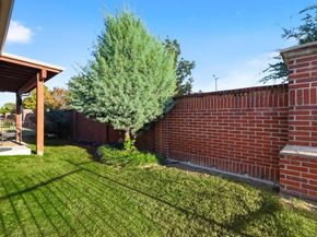 7992  Cool River Drive , Frisco Texas 75036