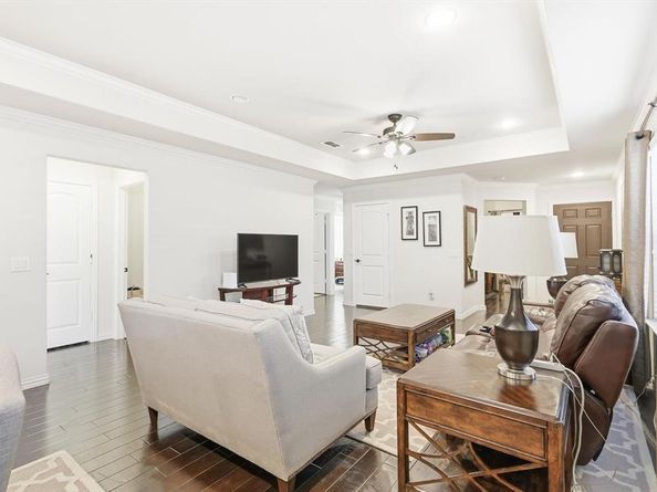 7992  Cool River Drive , Frisco Texas 75036