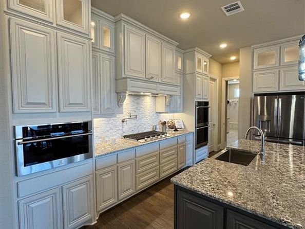 1611  Saint Claire Court , Prosper Texas 75078