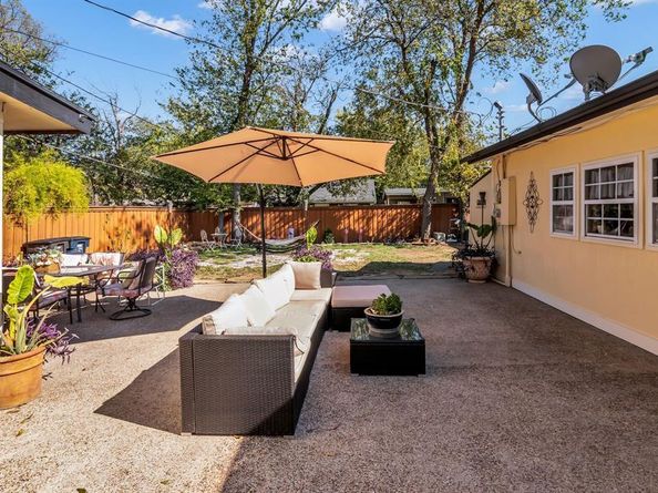 1317  Norman Street , Fort Worth Texas 76106