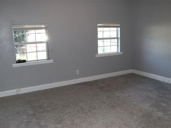 2770 E Ann Arbor Avenue , Dallas Texas 75216