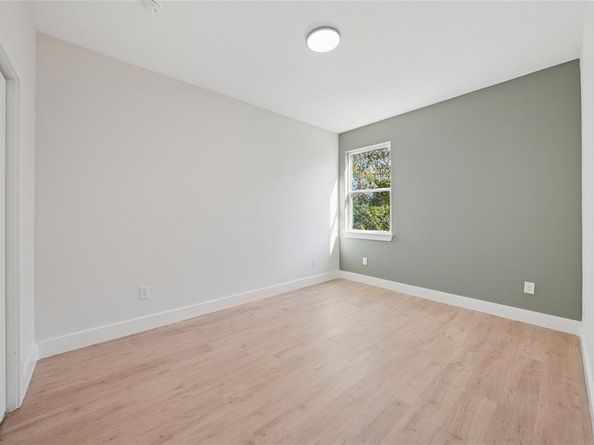 830  Stamps Avenue , Fort Worth Texas 76114