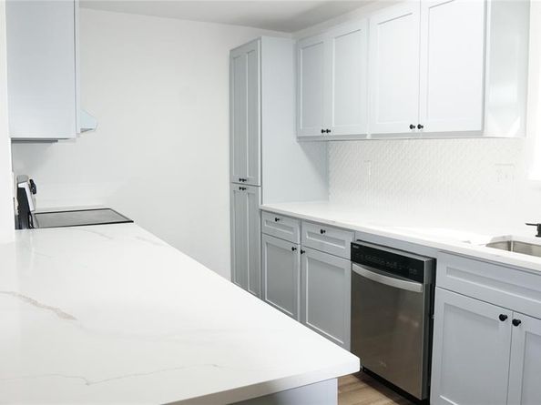 2009  Clark Trail , Grand Prairie Texas 75052