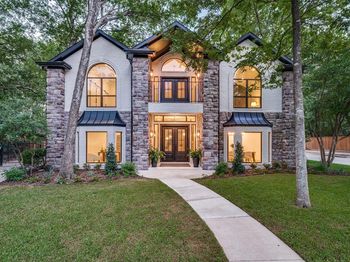 2715  Carriage Trail 